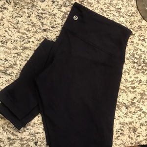 Lululemon low rise wunder under 8